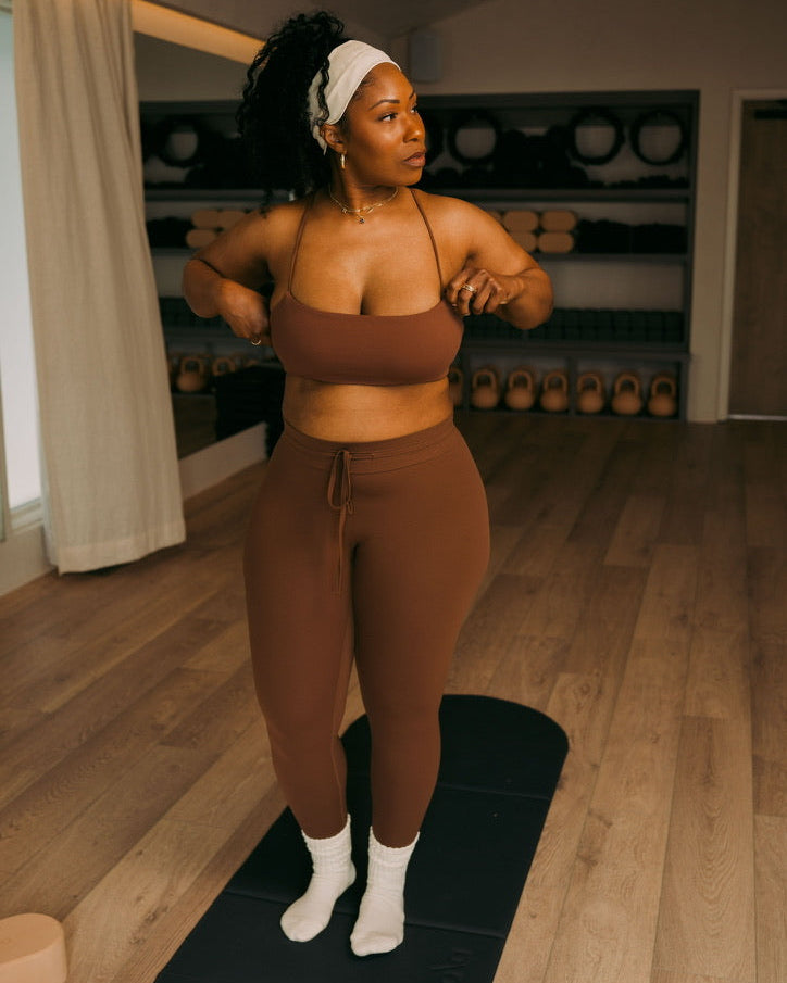 Cafe au Lait Flow Drawstring Leggings – Fleura Active