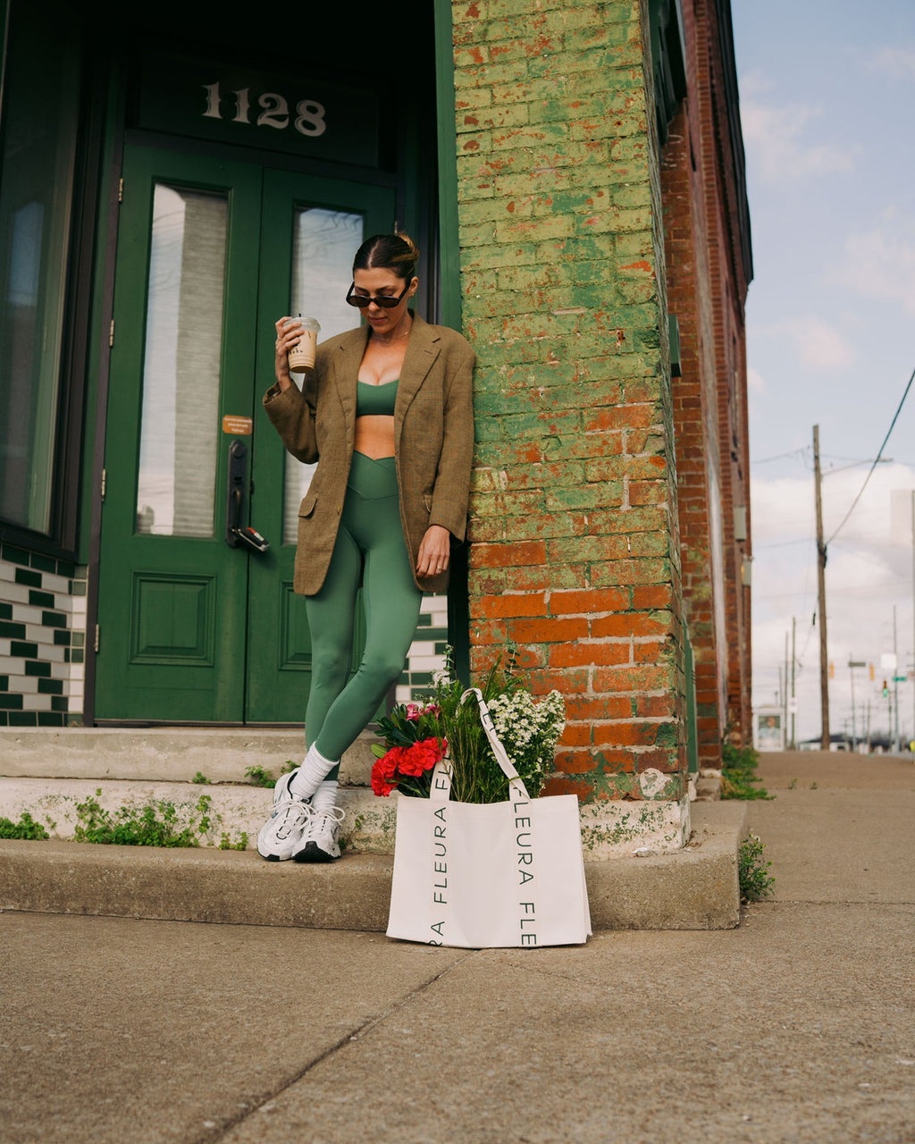 Signature Fleura Tote